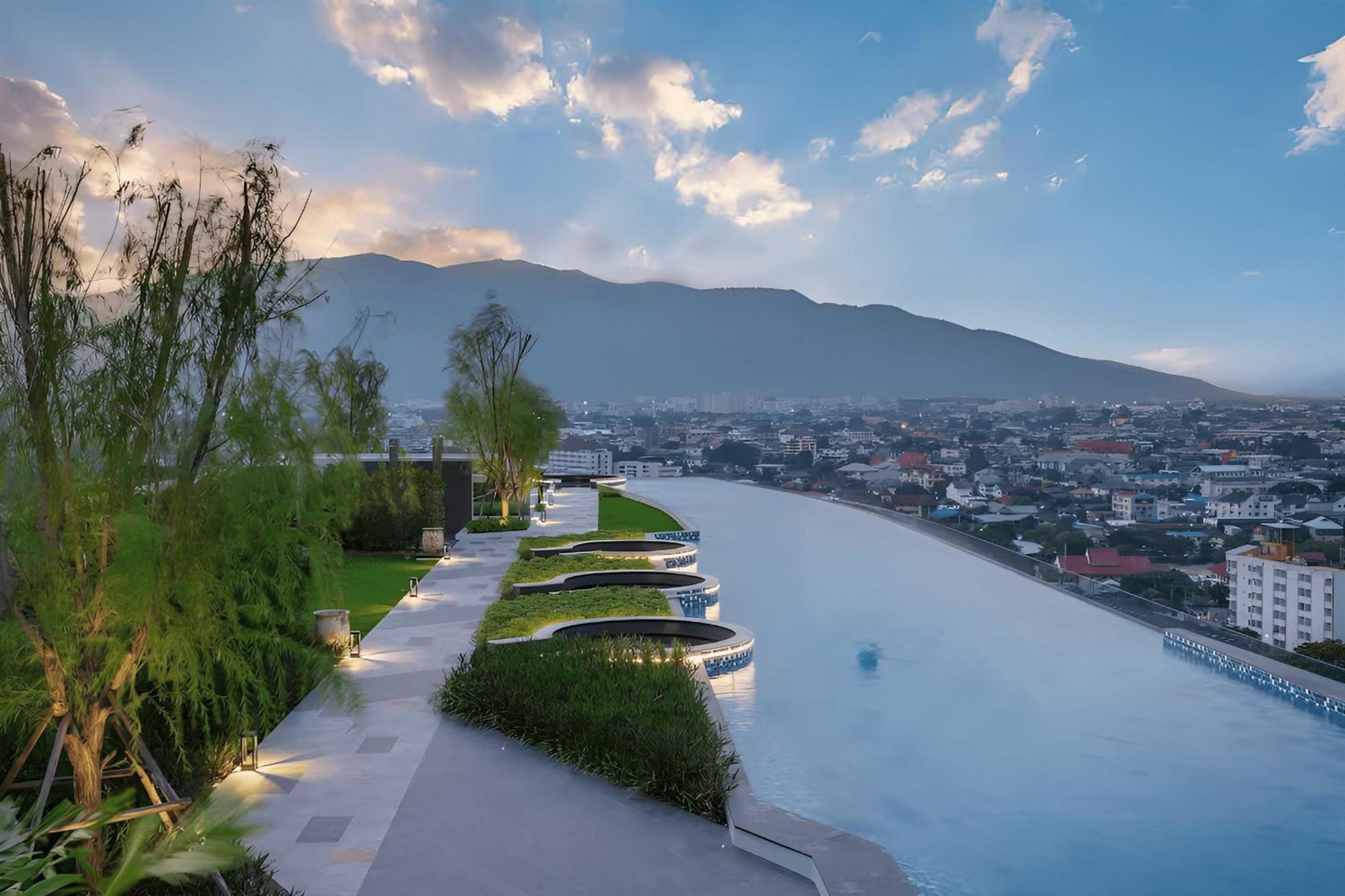 Astra Sky River Khách sạn